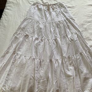 Cotton On Tiered White Midi Skirt